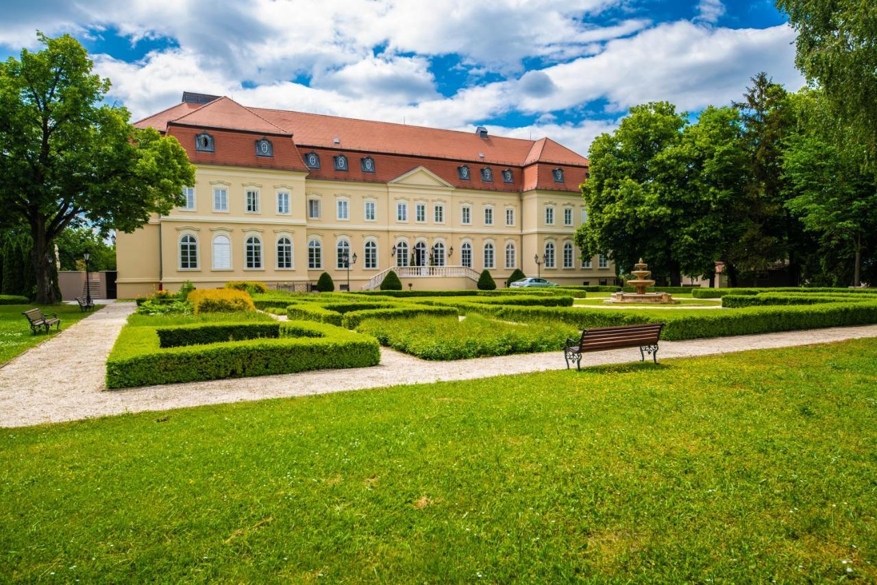 La Contessa Castle Hotel Szilvásvárad Exteriör bild