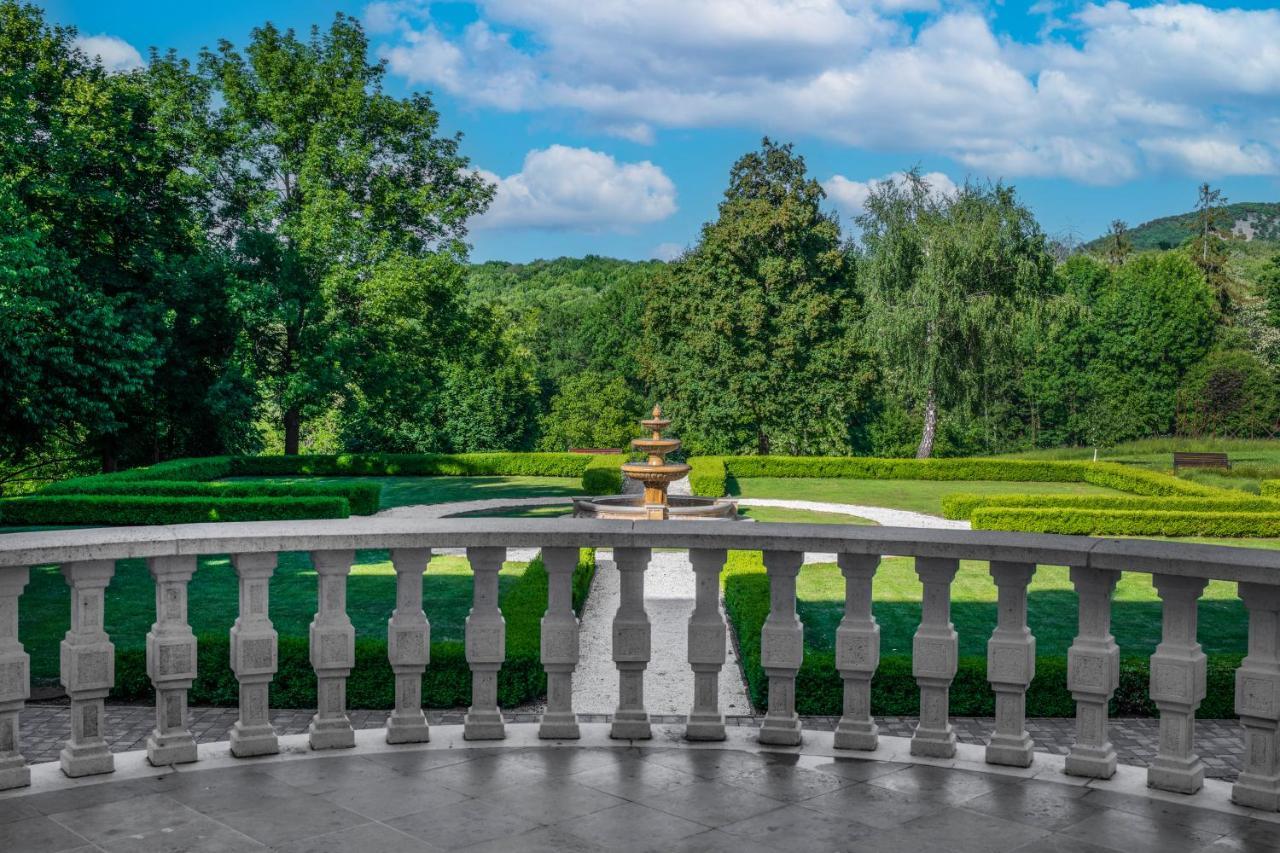 La Contessa Castle Hotel Szilvásvárad Exteriör bild