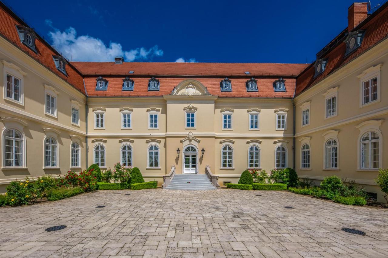La Contessa Castle Hotel Szilvásvárad Exteriör bild